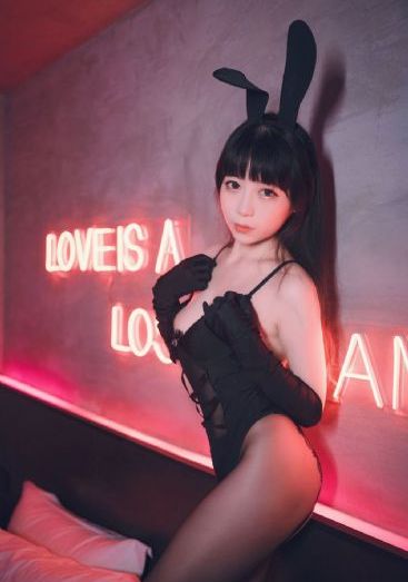 色接精品国产免费_1080P韩国电影在线观看