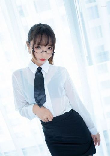 中文字幕s级优女区_BD英语超清免费观看