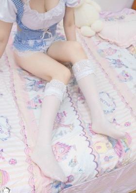 亚洲香蕉综合在人在线视看_高清完整版免费在线观看