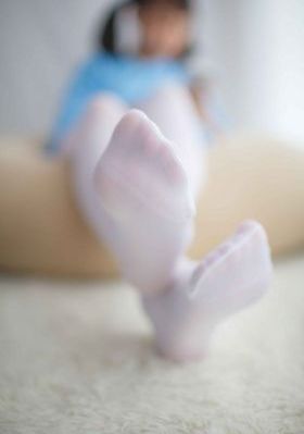 《巨乳女教师》hd在线_1080高清在线