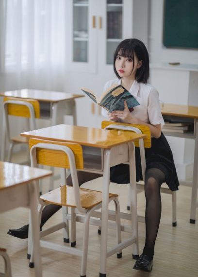 精品人妻中文字幕无码蜜桃臀_免费观看字幕