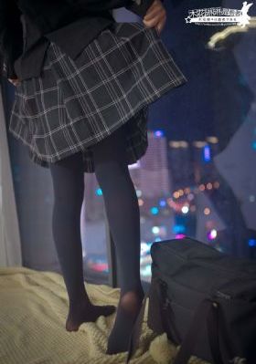 少妇忘穿内裤被挺进_1080神马在线观看