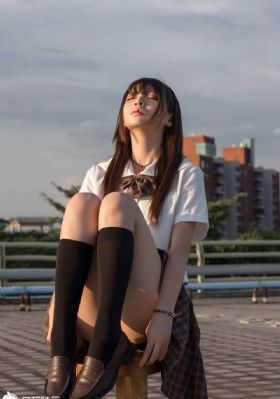 国产乱精品女同自线免费_BD韩语在线观看完整版