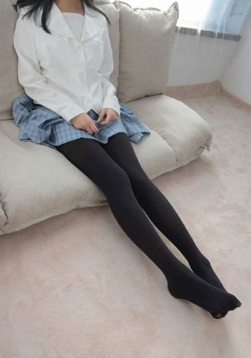 日韩精品一区三区_高清直播在线观看