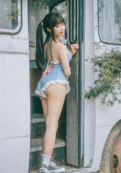 中文字幕侵犯女教师在线_完整版电影在线观看